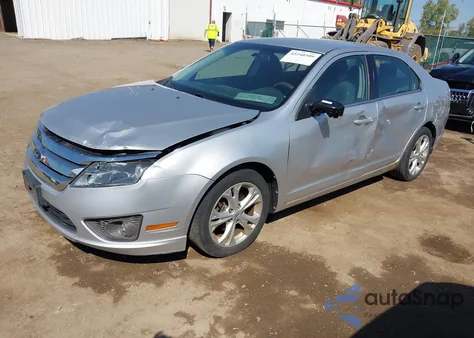 2012 Ford Fusion Se z USA, uszkodzony, nr VIN 3FAHP0HA2CR284625